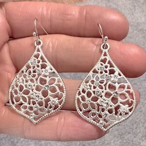 VINTAGE RHINESTONE FLORAL SILVER-TONE DROP HOOK 2" EARRINGS